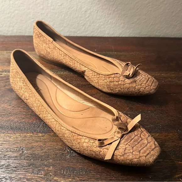 Born | Shoes | Born Womens Dinah Brown‎ Classic Leather Slipon Loafers..9 - Picture 1 of 7